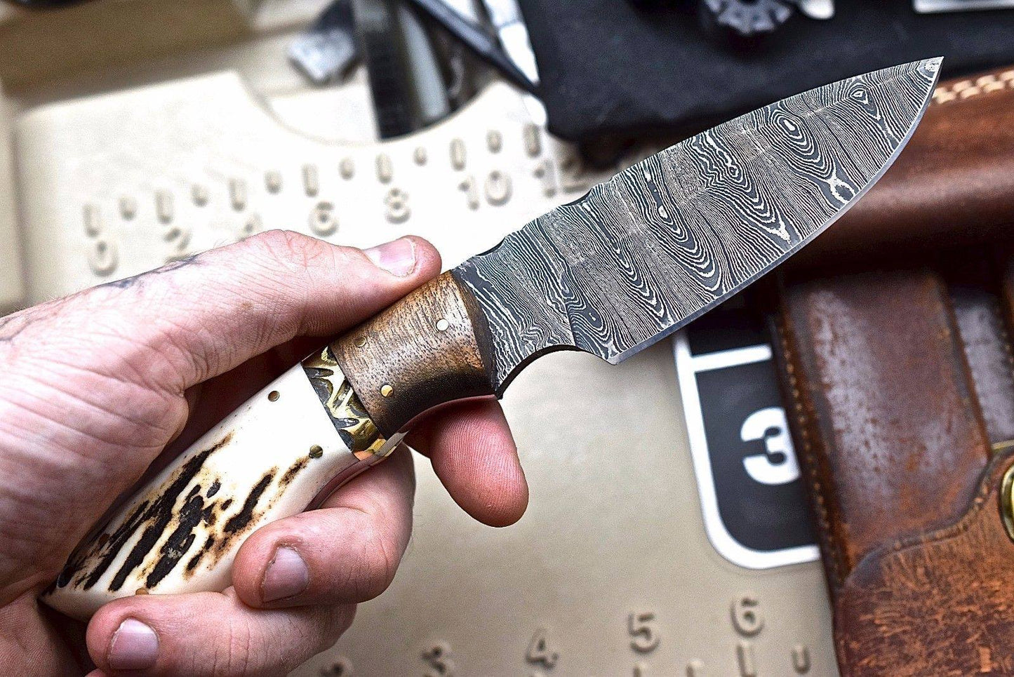 Custom Handmade Damascus Wood-New Zealand Red Stag Hunting Skinning Knife