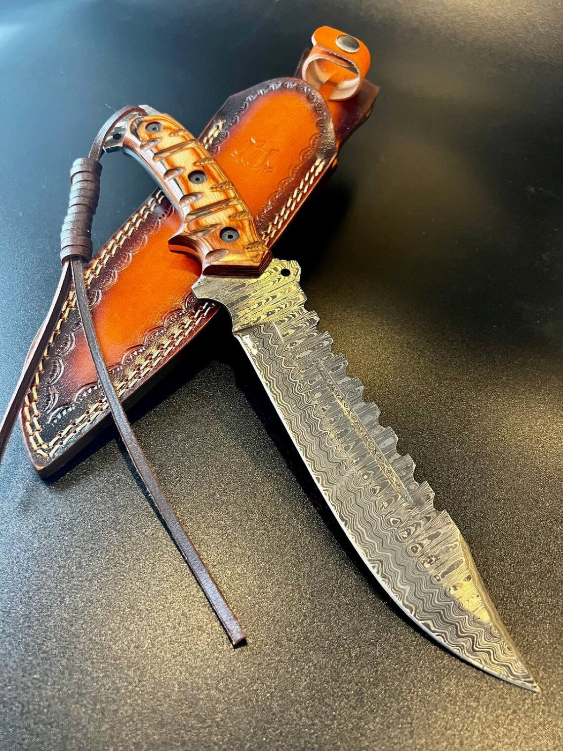 Custom Handmade Damascus Steel Fighter Bowie Knife with Exotic Wood Handle and Leather Sheath