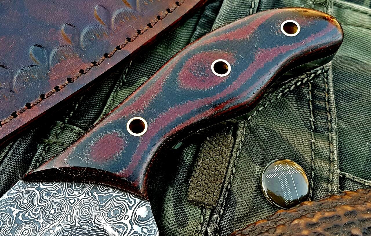 Custom Handmade Damascus Steel Hunting Skinning Knife