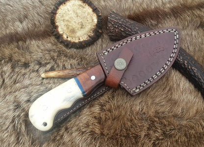 Damascus Steel Drop Point Skinning Knife with Bone and Rosewood Handle – 7 Inch Overall Length