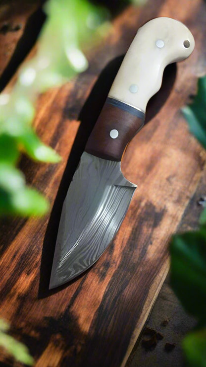 Custom Damascus Steel Field Dressing Deer Skinning Knife – 7.5 Inch Drop Point Blade with Bone and Rosewood Handle