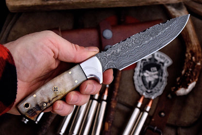 Handcrafted Deer Hunting Knife with Damascus Steel & Sheep Horn Handle