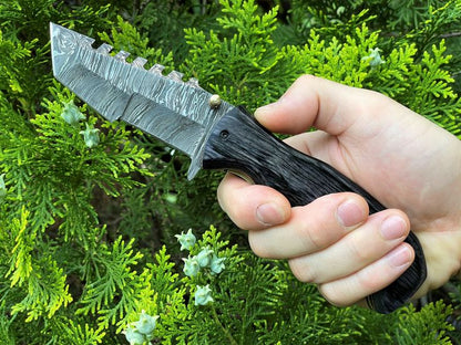 Tactical Urban Guardian Folding Pocket Knife – 8" Handmade Damascus Steel Blade, Pakka Wood Handle