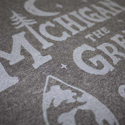 Mens Michigan Vintage Font T-Shirt (Heather Black)